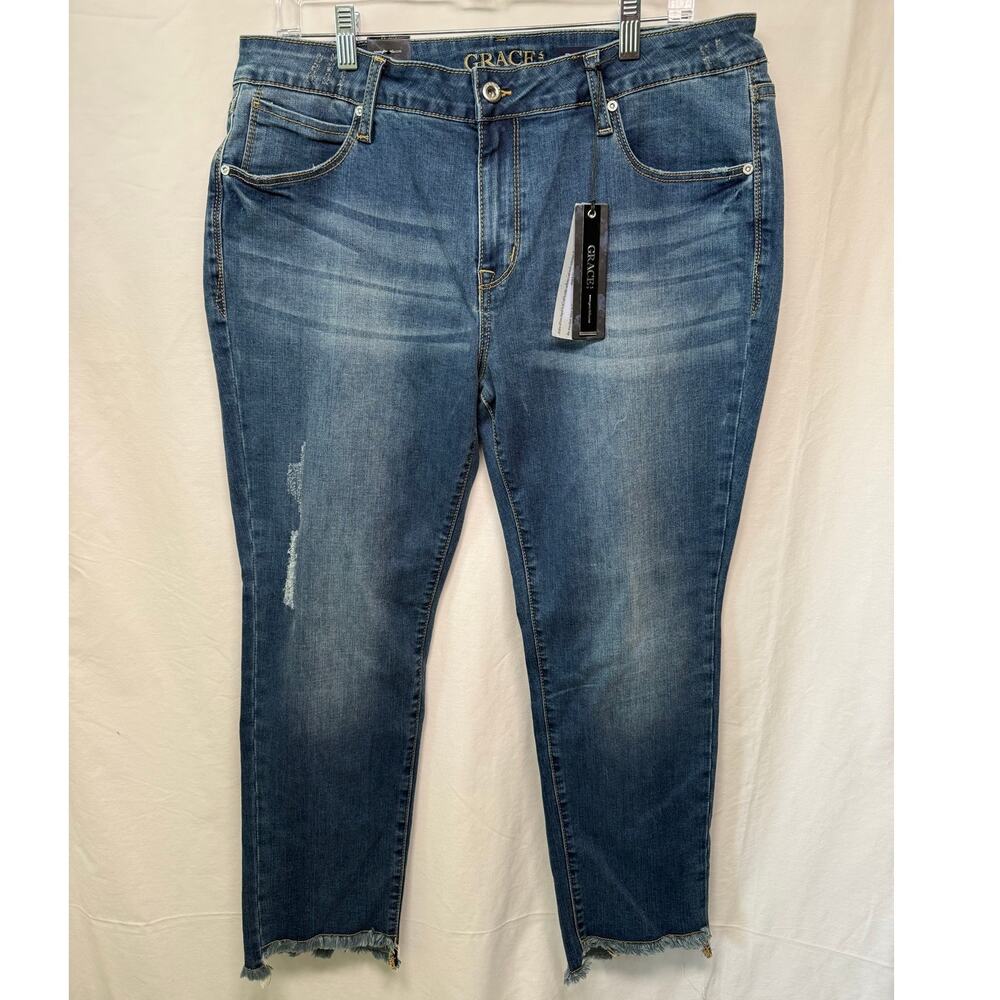 Grace in LA Easy Fit Cropped Jeans, Size 34 - New with Tags